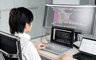 贵州 api php源码,下载的php源码怎么运行呢？